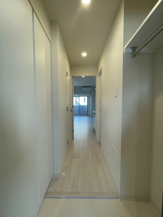 物件内観写真14　(廊下)