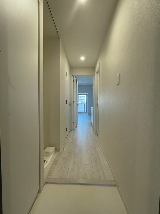 物件内観写真15　(玄関)