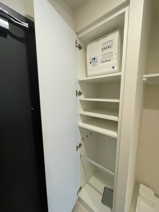 物件内観写真15　(靴箱)