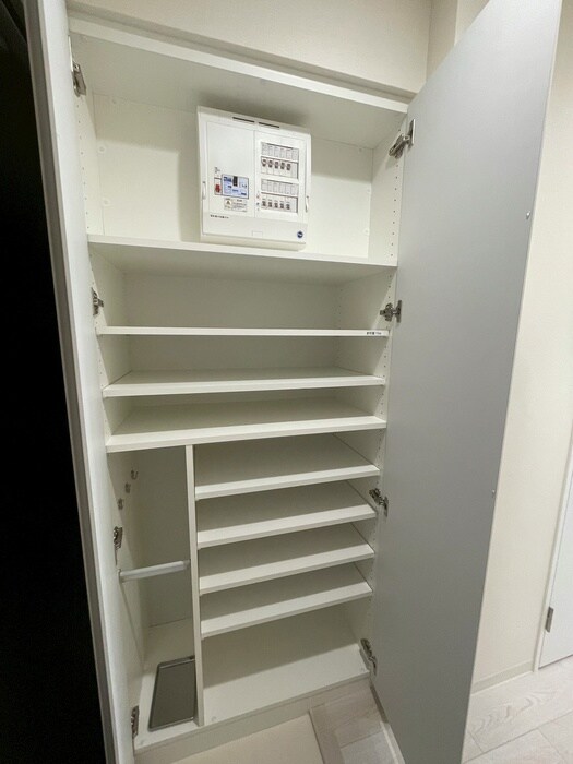 物件内観写真16　(靴箱)