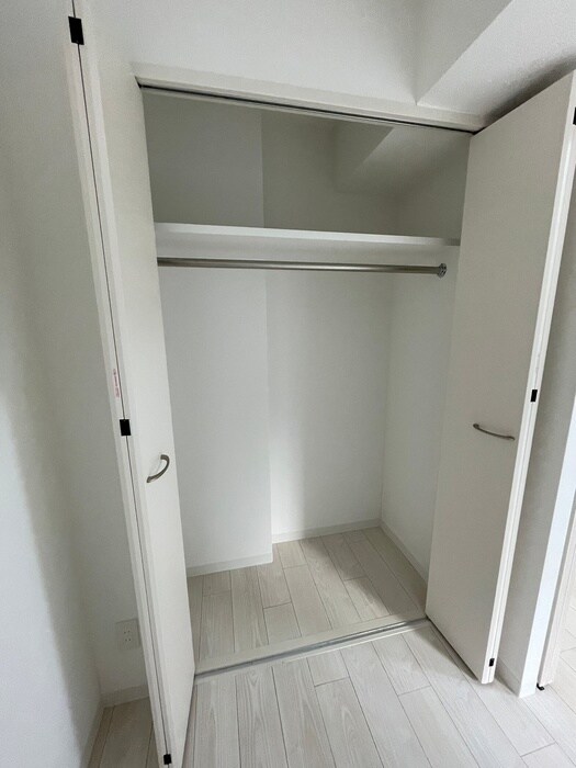 物件内観写真13　(収納)