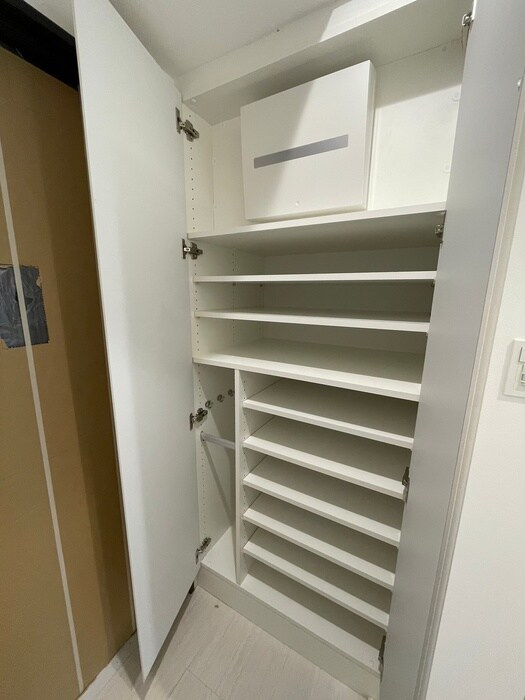 物件内観写真16　(靴箱)