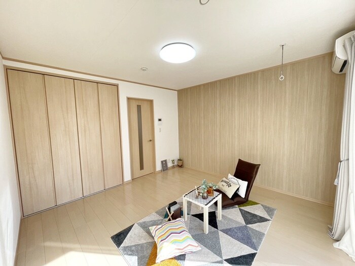 物件内観写真7　(居室)