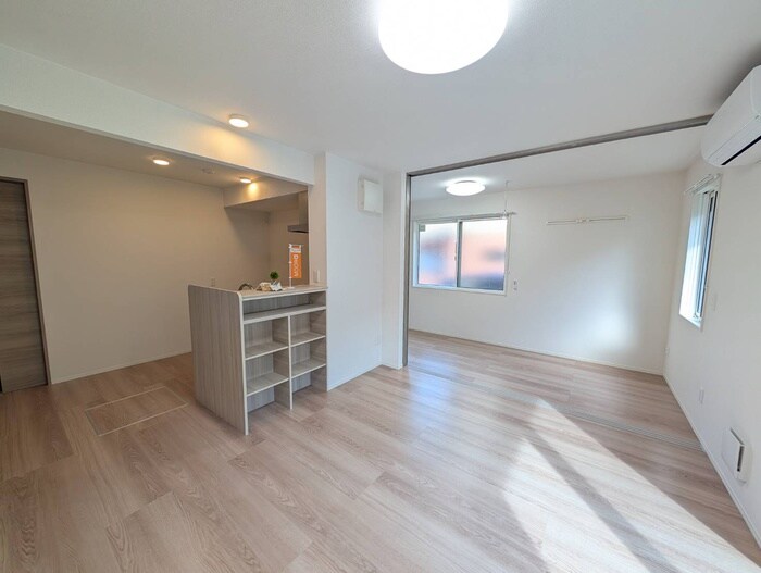 物件内観写真8　(居室)