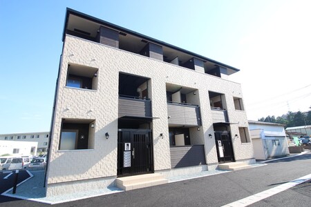 シャルール・エイト外観写真