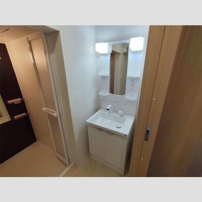 物件内観写真12　(洗面)