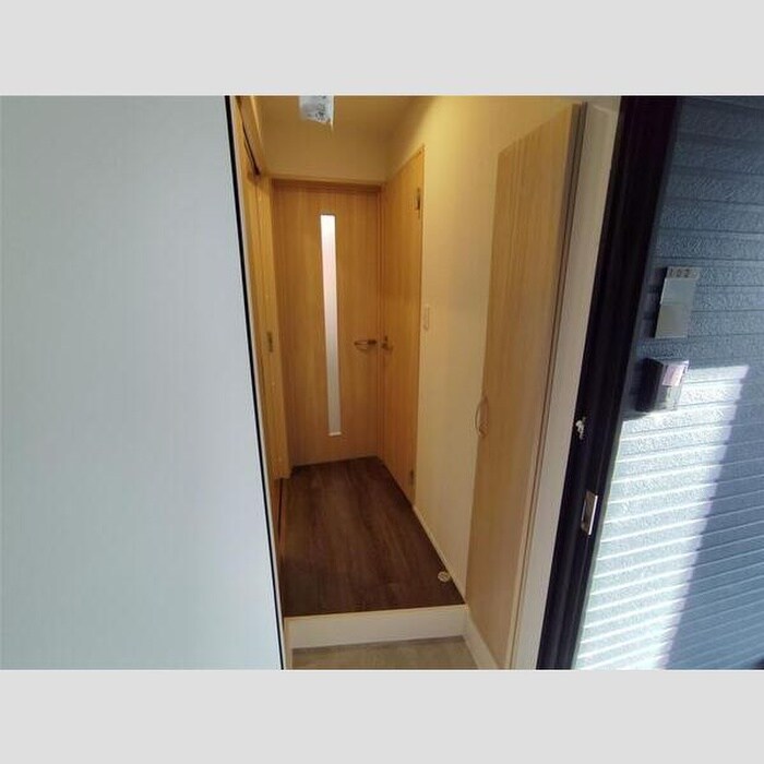 物件内観写真14　(廊下)