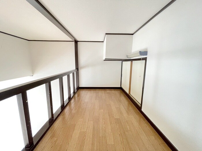 物件内観写真6　(ロフト)