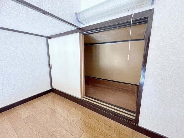 物件内観写真7　(収納)