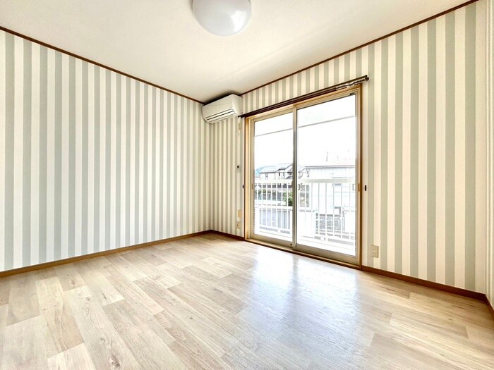 物件内観写真7　(居室)