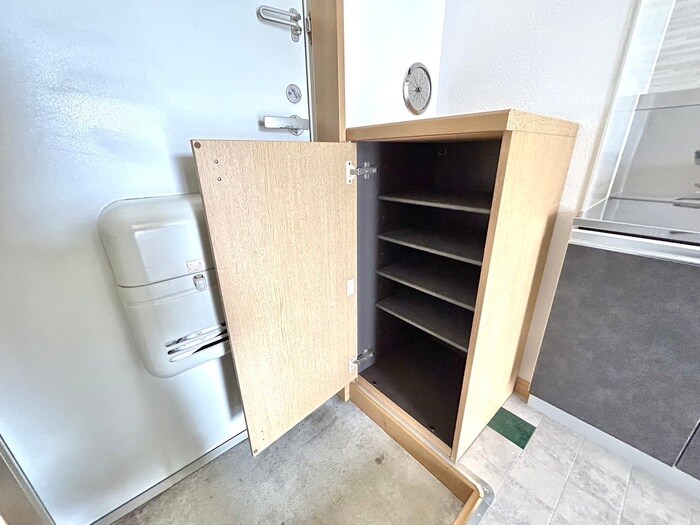 物件内観写真16　(靴箱)