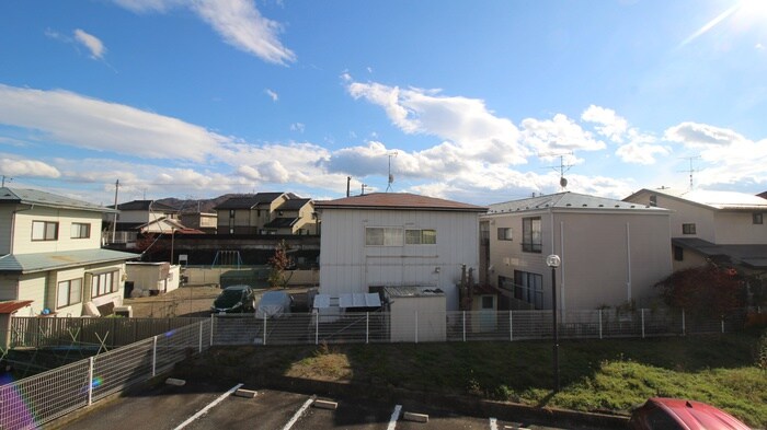 物件内観写真22　(室内からの展望)