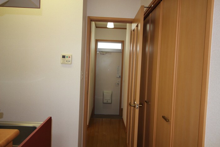 物件内観写真20　(玄関)