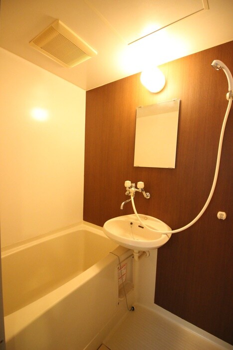 物件内観写真9　(バス／シャワールーム等)