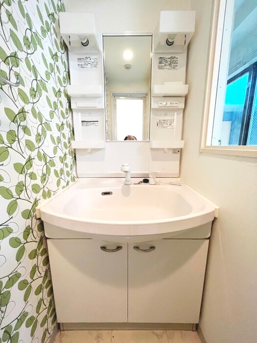 物件内観写真15　(洗面)