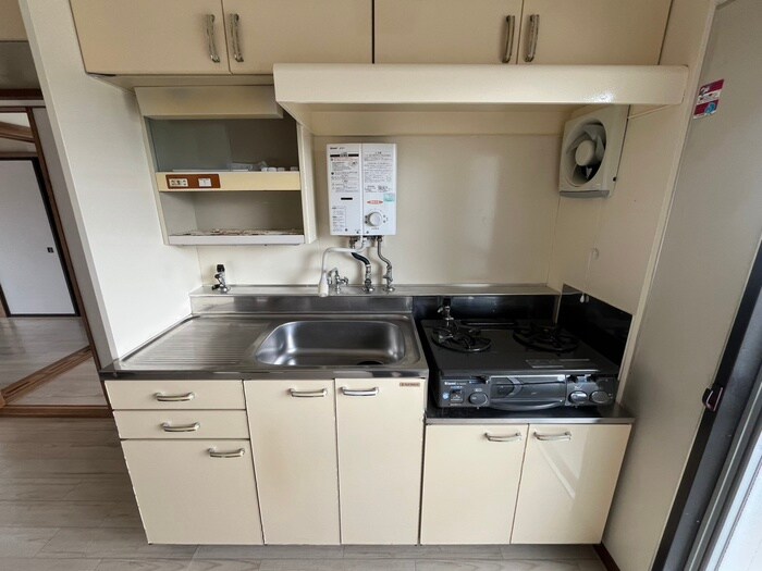 物件内観写真9　(キッチン)