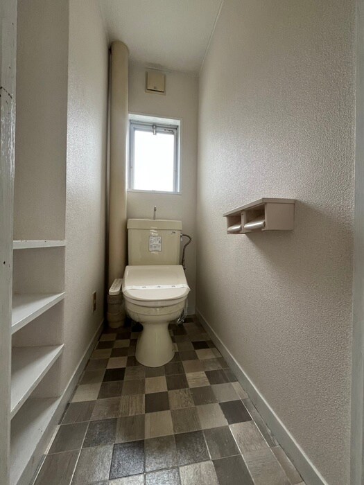 物件内観写真11　(トイレ)