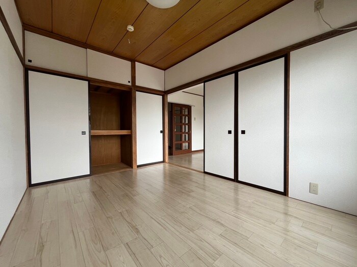 物件内観写真19　(居室)