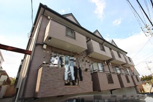 ＣＲＹＳＴＡＬ外観写真