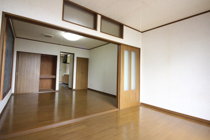 物件内観写真7　(居室)
