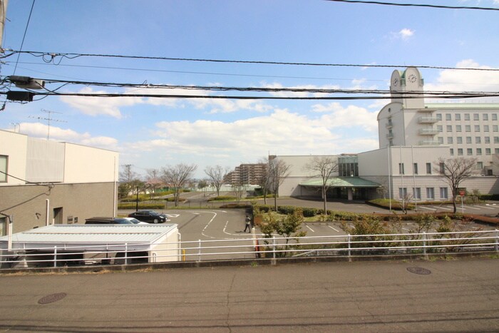 物件内観写真15　(室内からの展望)