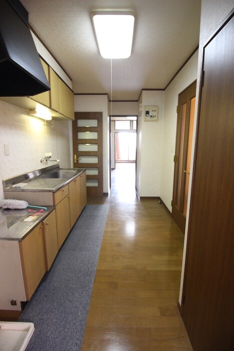 物件内観写真19　(玄関)