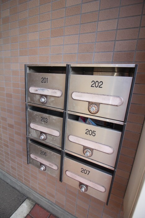 物件外観写真6　(建物設備)