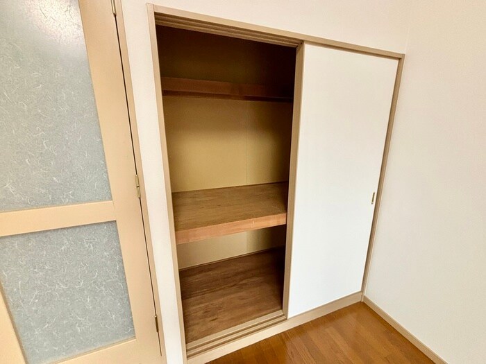 物件内観写真10　(収納)