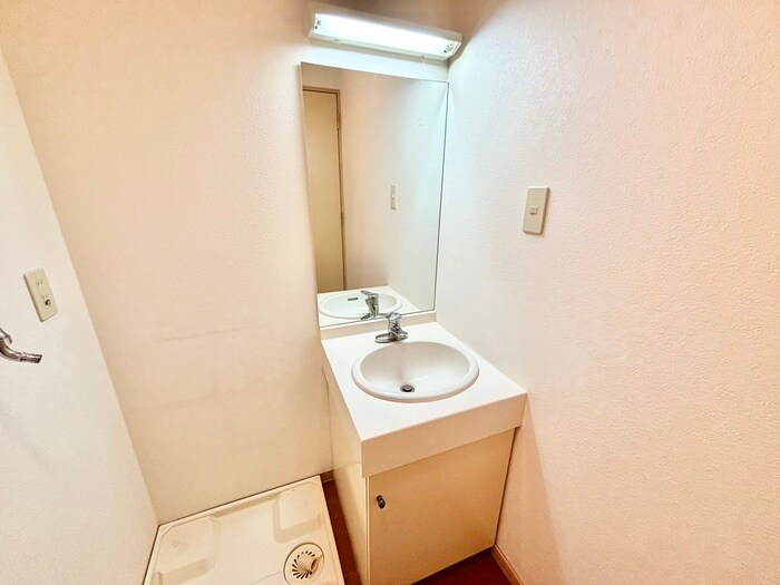 物件内観写真13　(洗面)