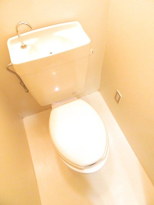 物件内観写真9　(トイレ)