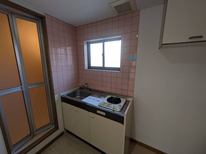 物件内観写真12　(キッチン)