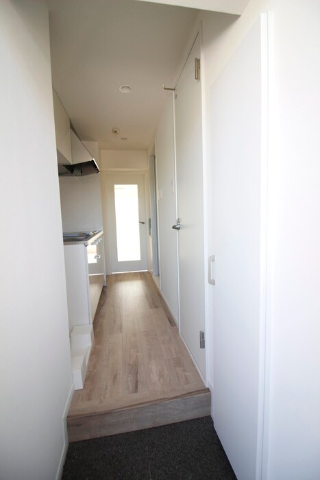 物件内観写真19　(廊下)