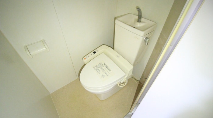 物件内観写真13　(トイレ)