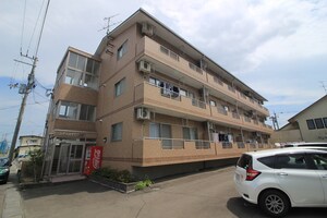 シティハイツ拾壱番館外観写真