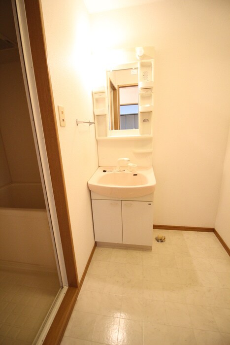 物件内観写真14　(洗面)