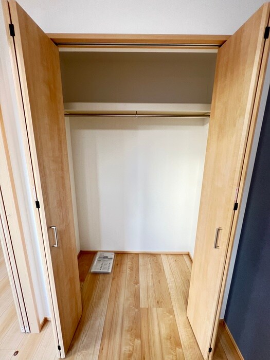 物件内観写真15　(収納)