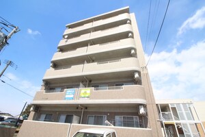 プリエ白鳥外観写真