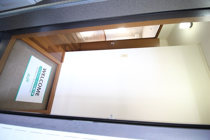 物件内観写真19　(玄関)