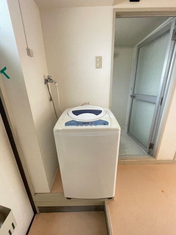 洗濯機置場