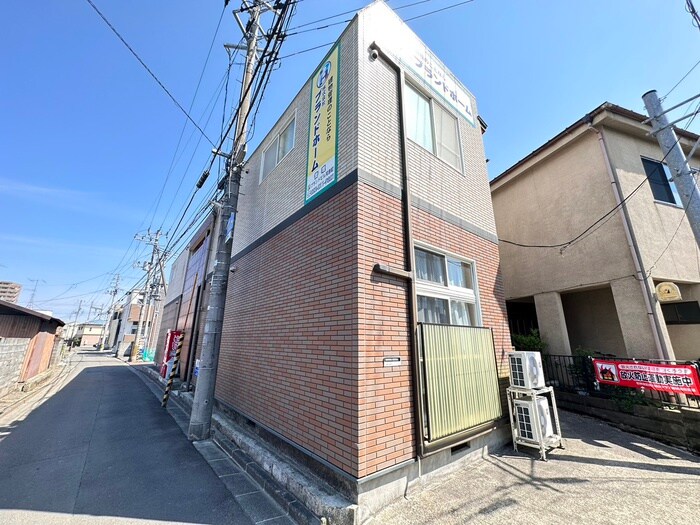 物件外観写真6　(外観写真)