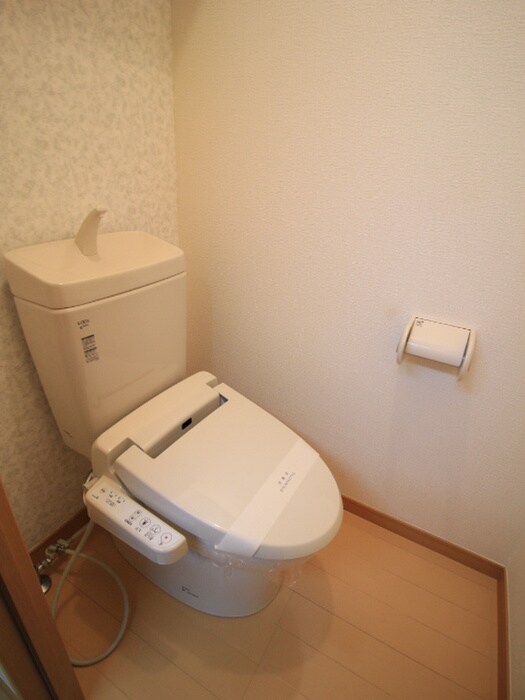 物件内観写真11　(トイレ)