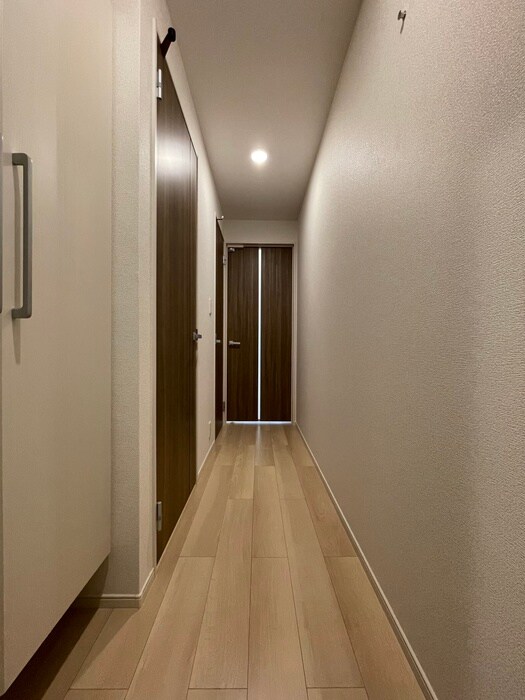 物件内観写真18　(廊下)