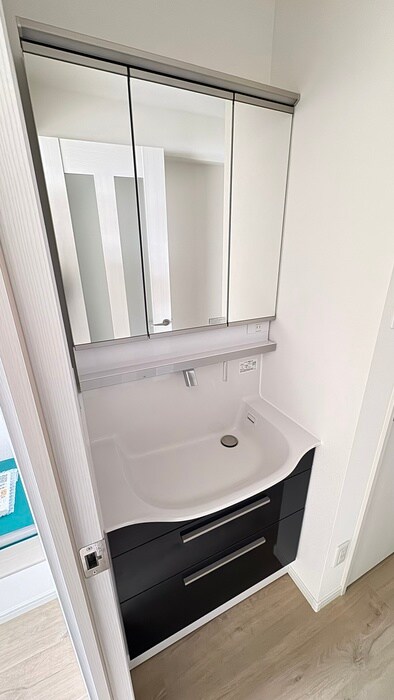 物件内観写真16　(洗面)