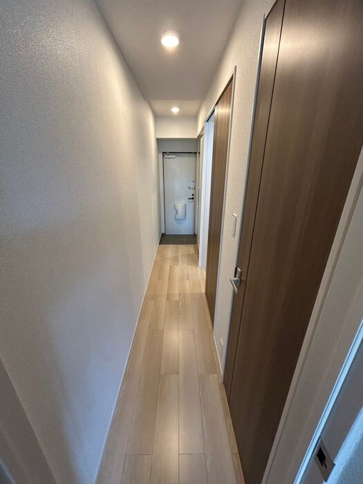 物件内観写真21　(廊下)