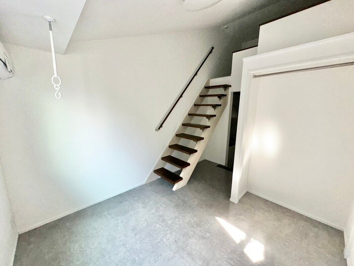 物件内観写真8　(居室)