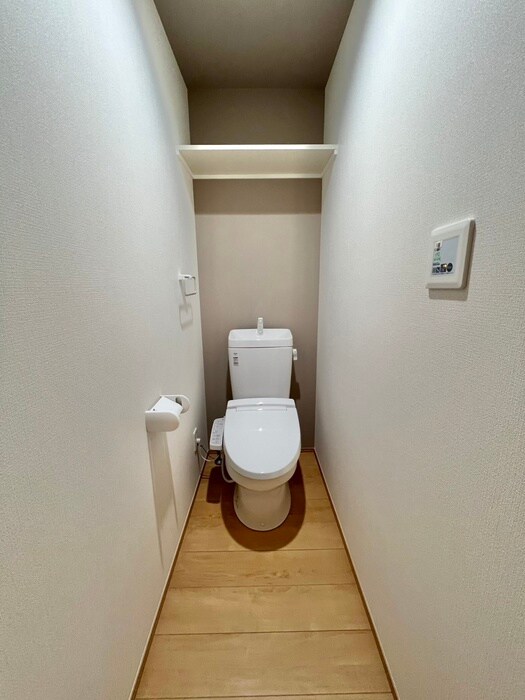 物件内観写真12　(トイレ)