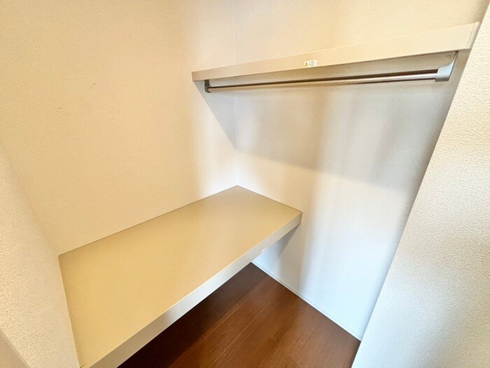 物件内観写真11　(収納)