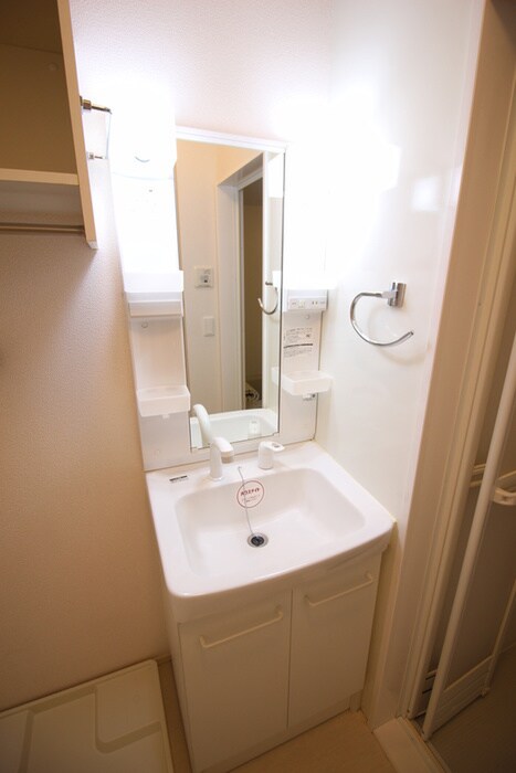 物件内観写真13　(洗面)