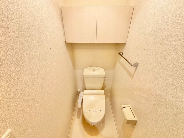 物件内観写真15　(トイレ)