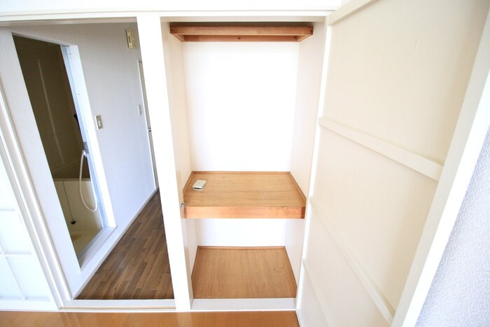 物件内観写真11　(収納)